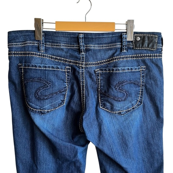 Silver Jeans Suki Capri Dark Wash Low Rise Denim Jeans Size 34 - Picture 7 of 11